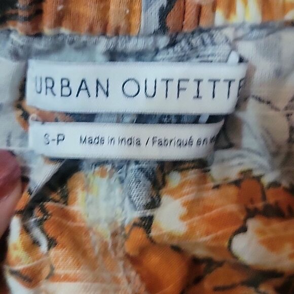 Urban Outfitters Orange and Gray Hawaiian Floral Print Pull on Joggers. Size S/P - Picture 2 of 3